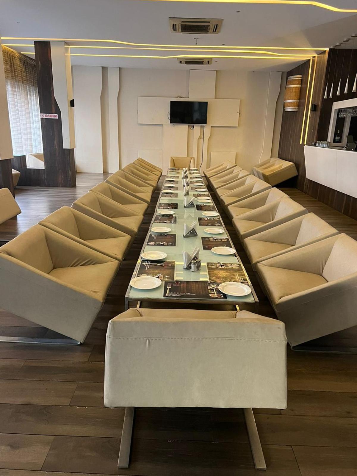 Hotel Executive Silver Inn أورانغاباد المظهر الخارجي الصورة