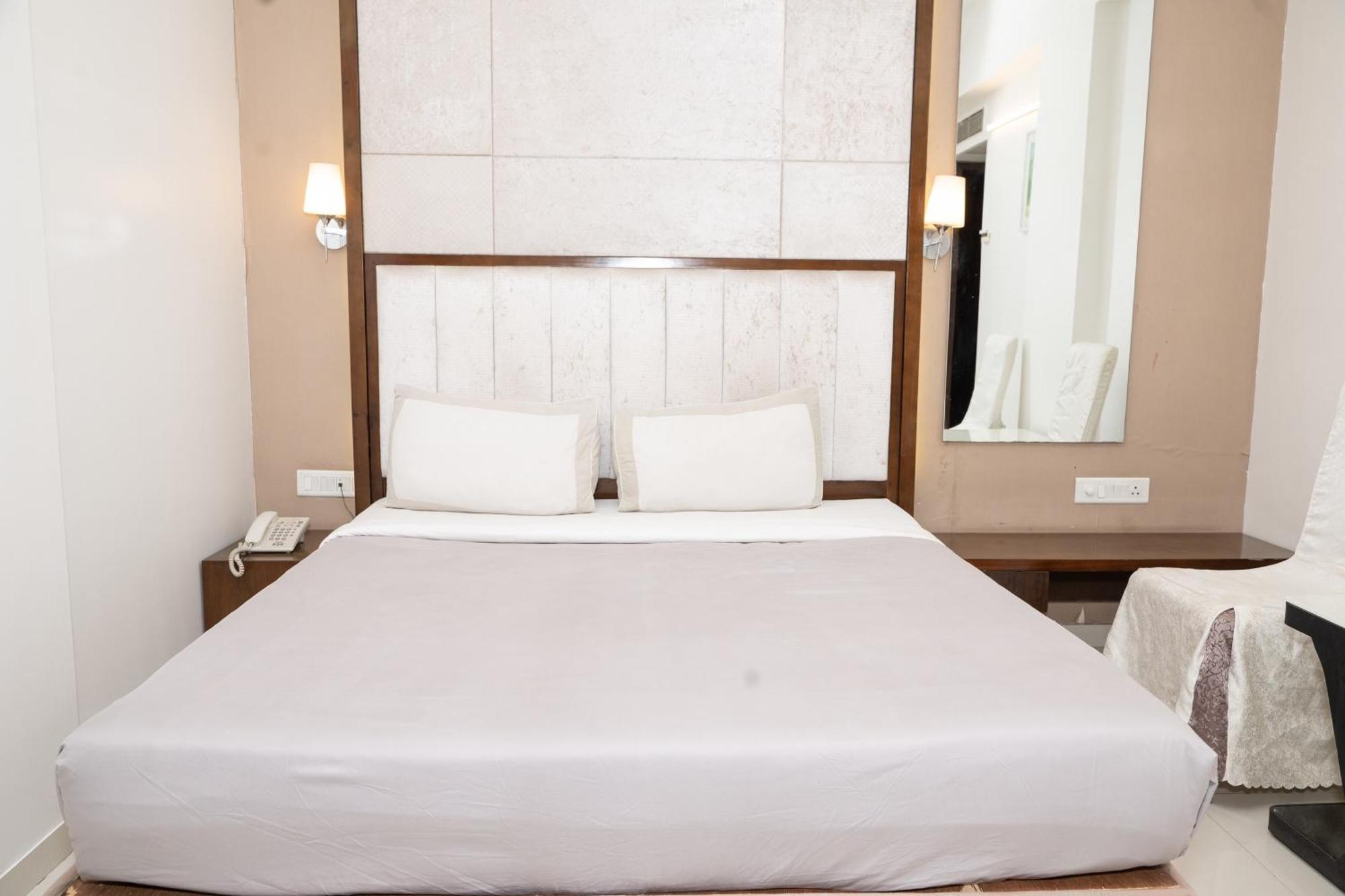 Hotel Executive Silver Inn أورانغاباد المظهر الخارجي الصورة
