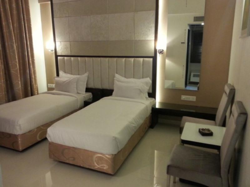 Hotel Executive Silver Inn أورانغاباد المظهر الخارجي الصورة