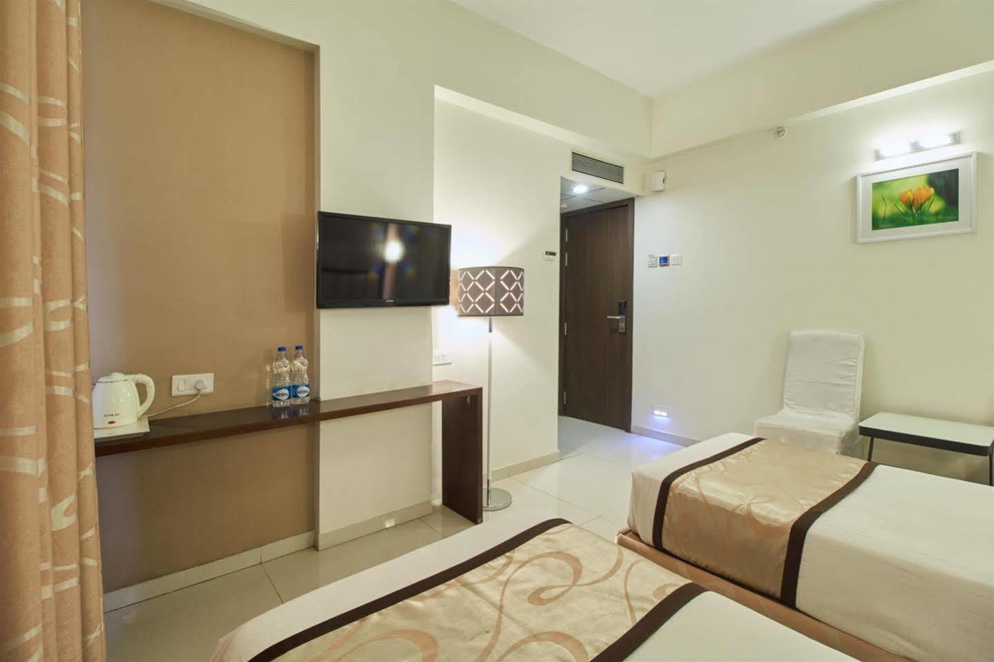 Hotel Executive Silver Inn أورانغاباد المظهر الخارجي الصورة